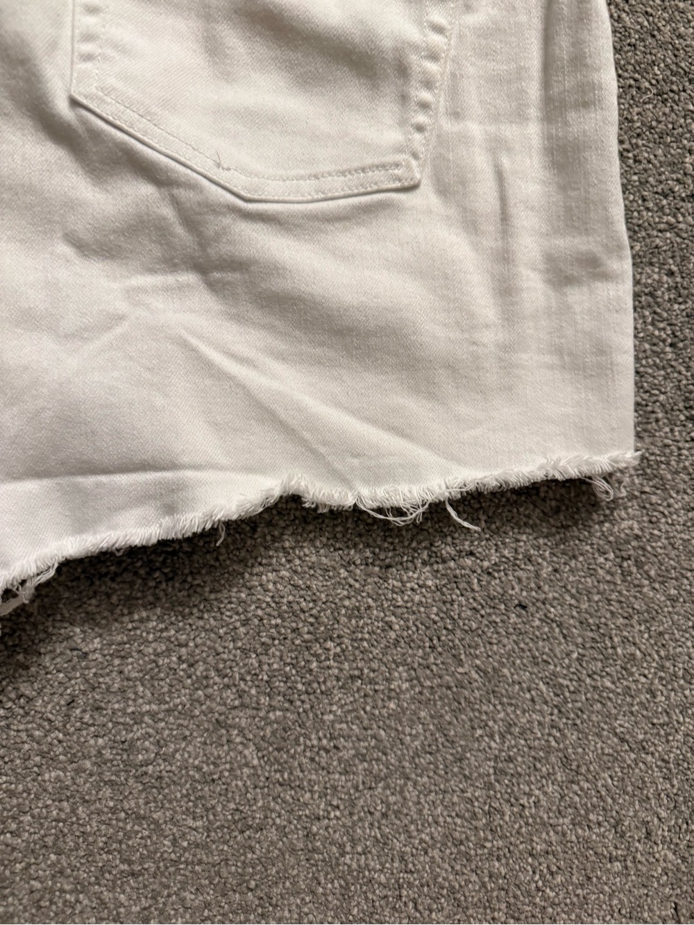 Premium Denim Joe’s White Frayed Hem Women's Shorts w Back Patch Pockets Sz 30 - Picture 7 of 8
